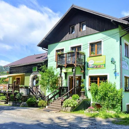 Zajazd Karlow Restauracja & Pokoje Goscinne Exterior foto