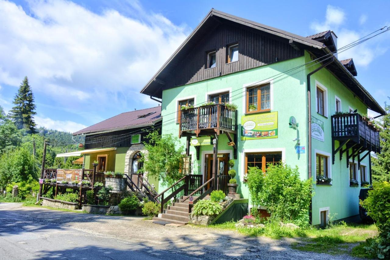 Zajazd Karlow Restauracja & Pokoje Goscinne Exterior foto