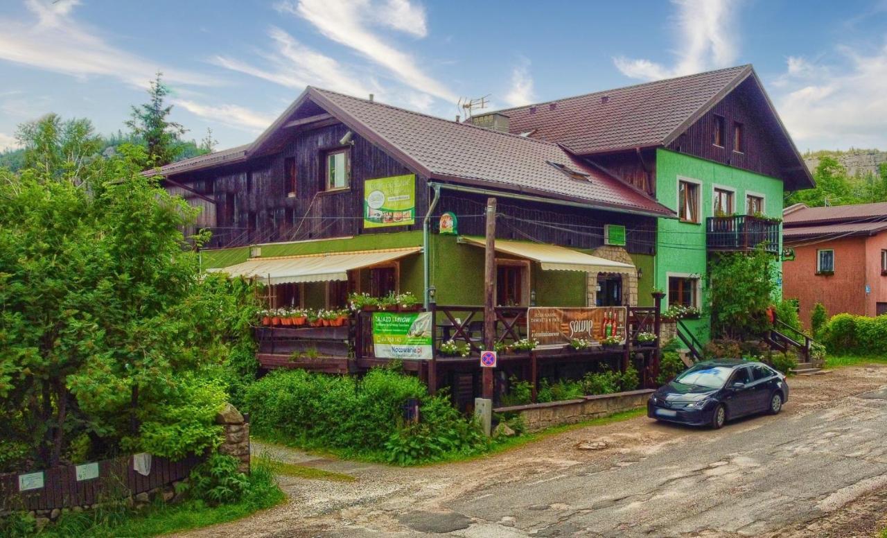 Zajazd Karlow Restauracja & Pokoje Goscinne Exterior foto